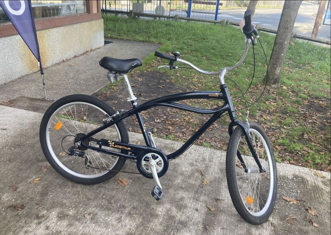 Vélo beachcruiser noir Westside modèle Elementium