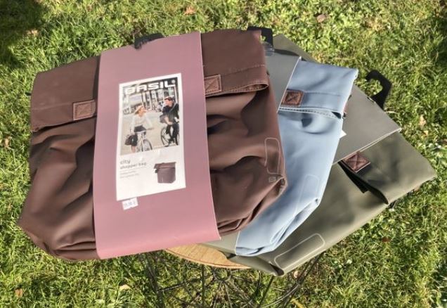 Sacoche "City Shopper" BASIL multiples coloris